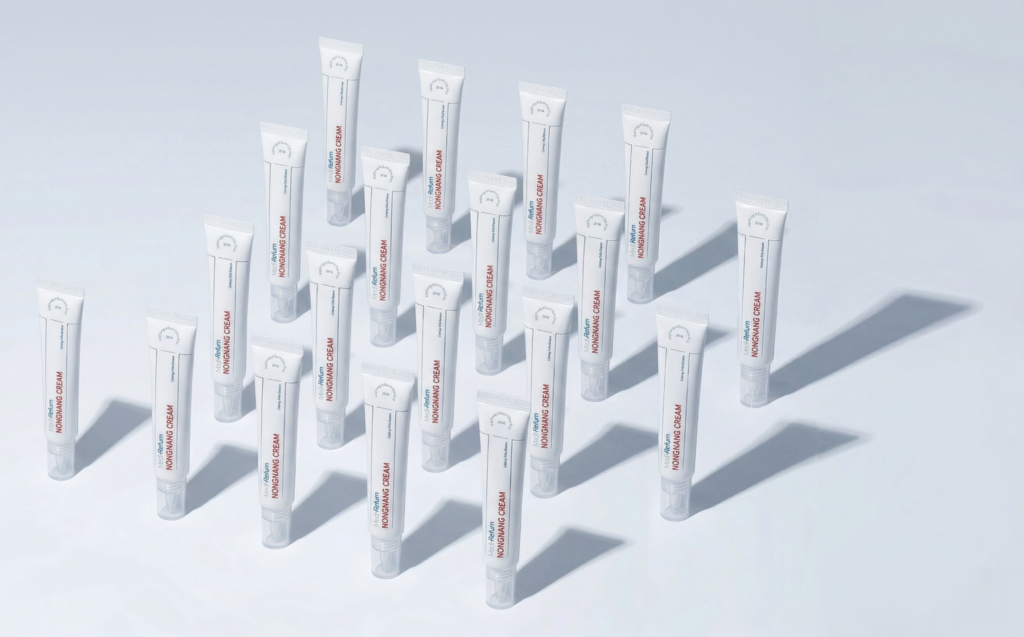 신제품 농낭크림이 정렬되어 있는 모습
